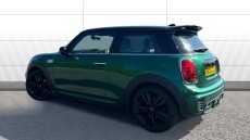 MINI Hatchback 2.0 Cooper S Sport II 3dr Petrol Hatchback